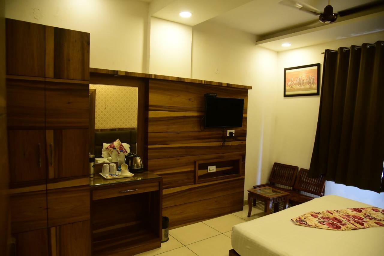 Hotel D S Amritsar