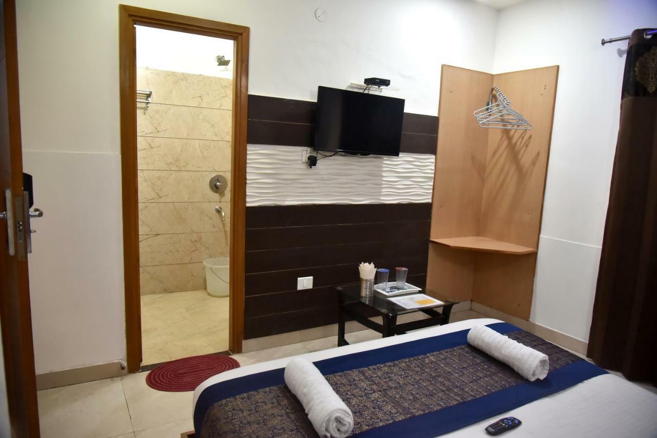 Hotel Divud Ecom 3*