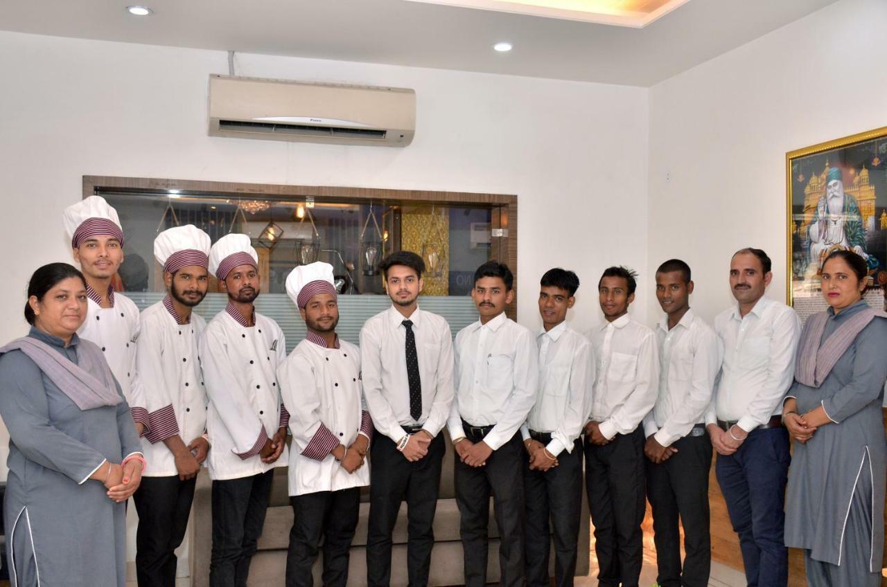 Divud Ecom Hotel