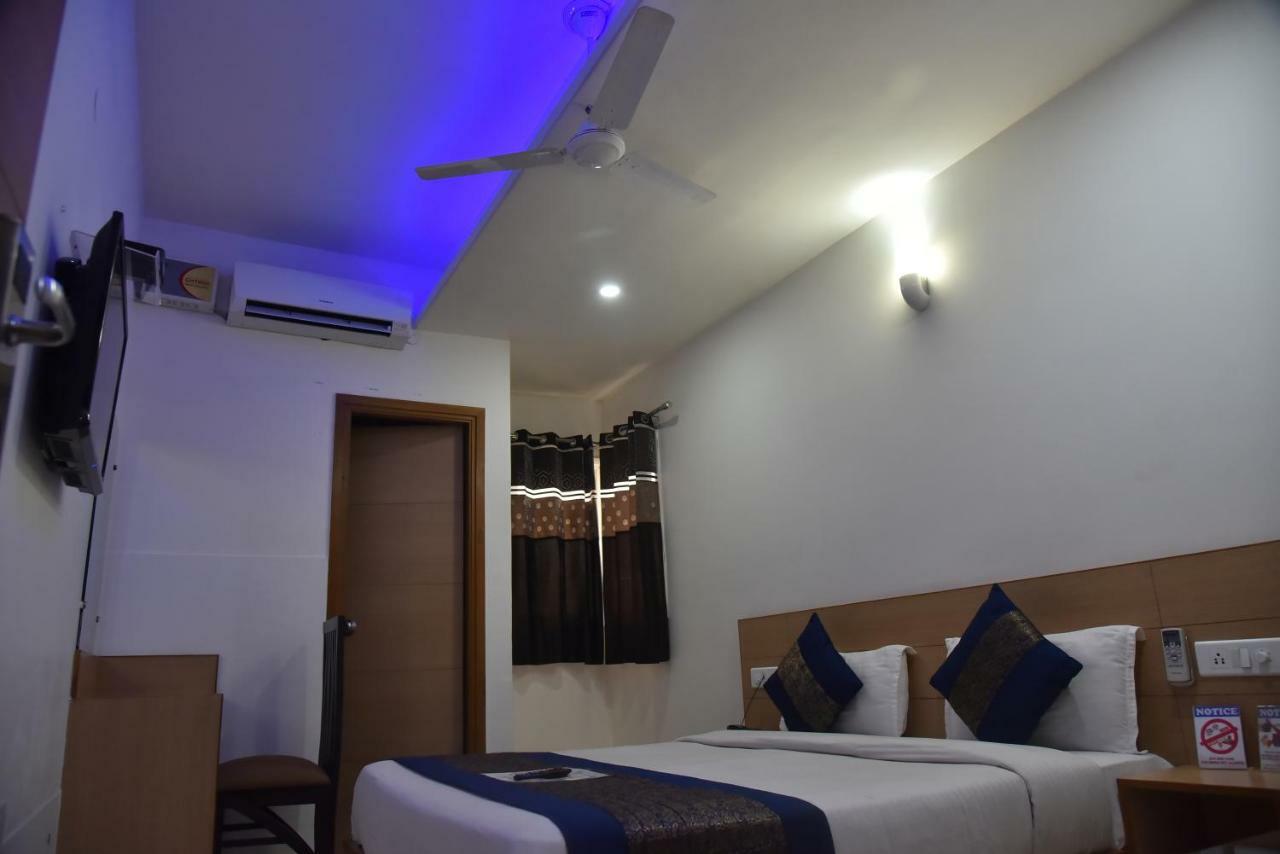 Divud Ecom Hotel