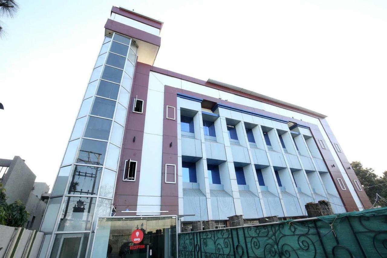 Punnu International 2* Amritsar