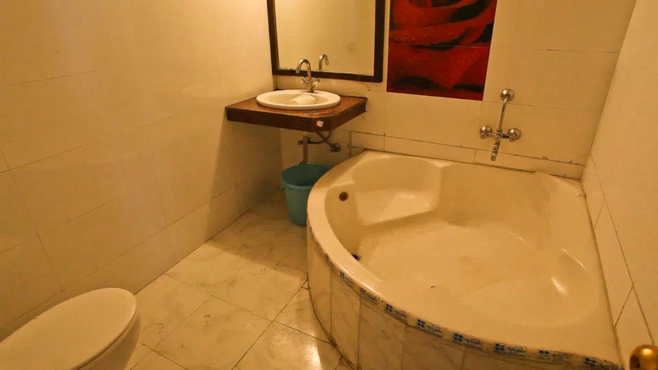 Punnu International 2*