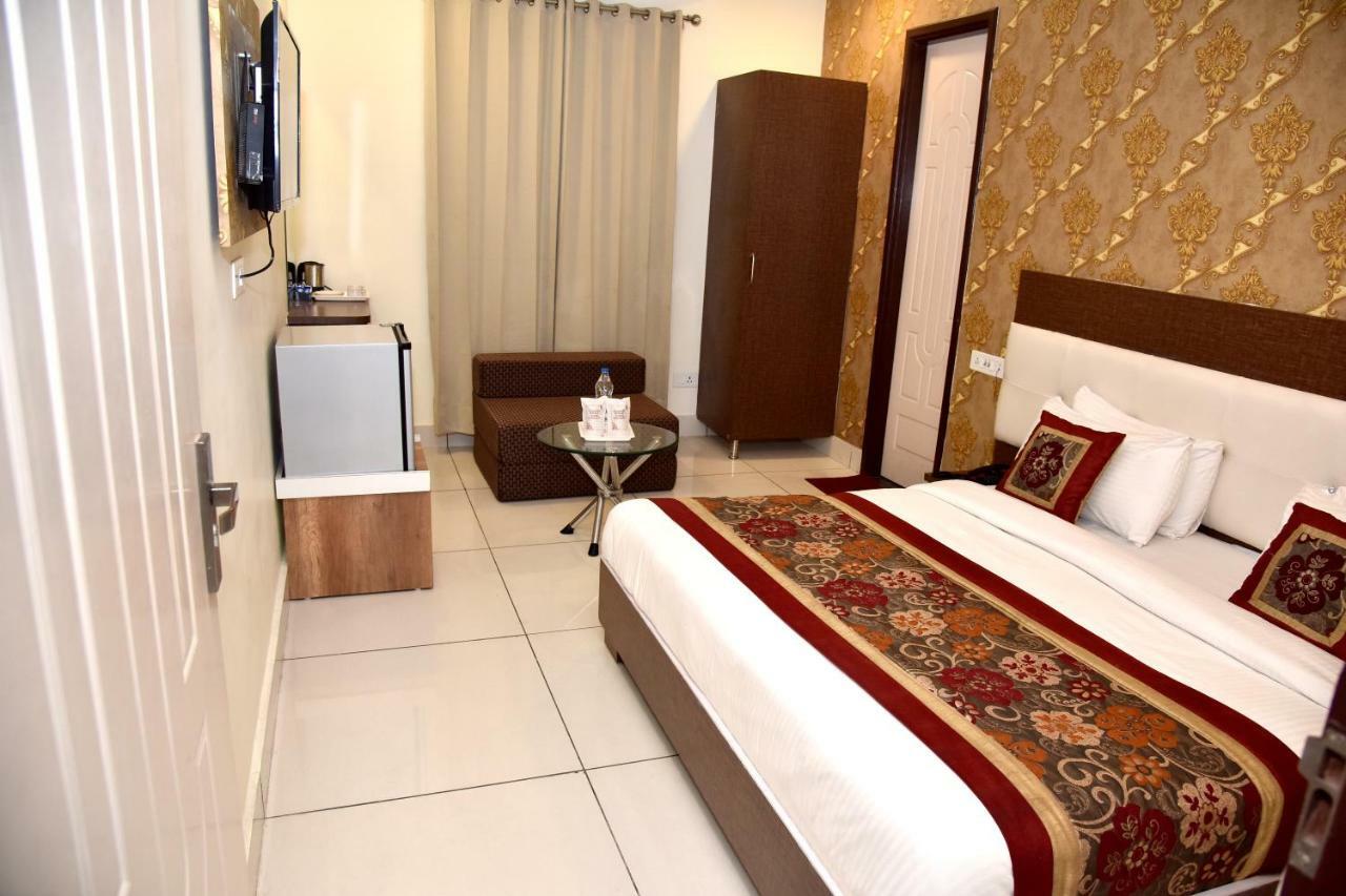 Hotel Oscar Amritsar