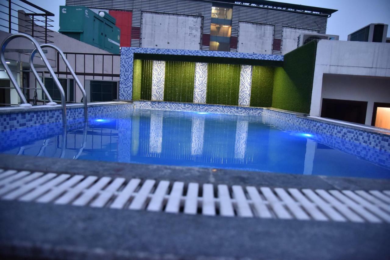 Oscar Hotel 3*
