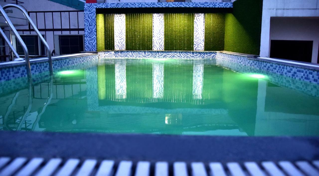 Oscar Hotel 3*