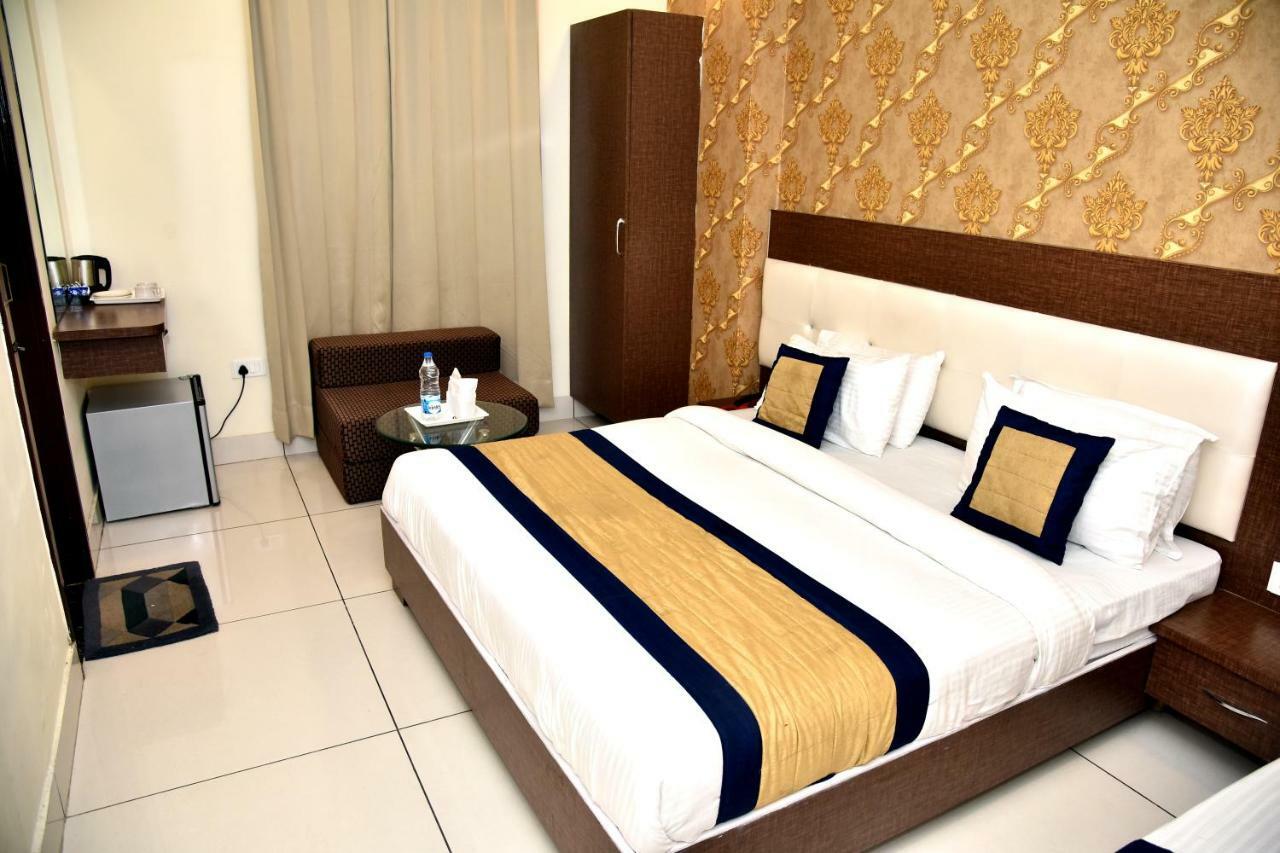 Hotel Oscar 3*