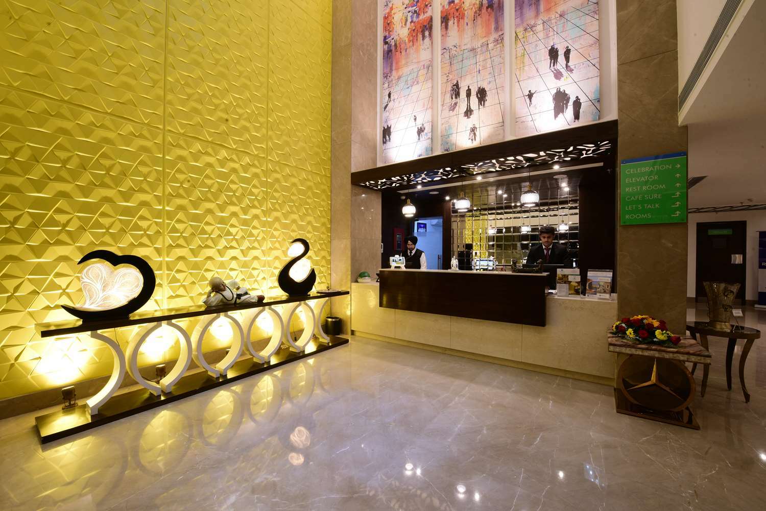 Hotel Surestay By Western