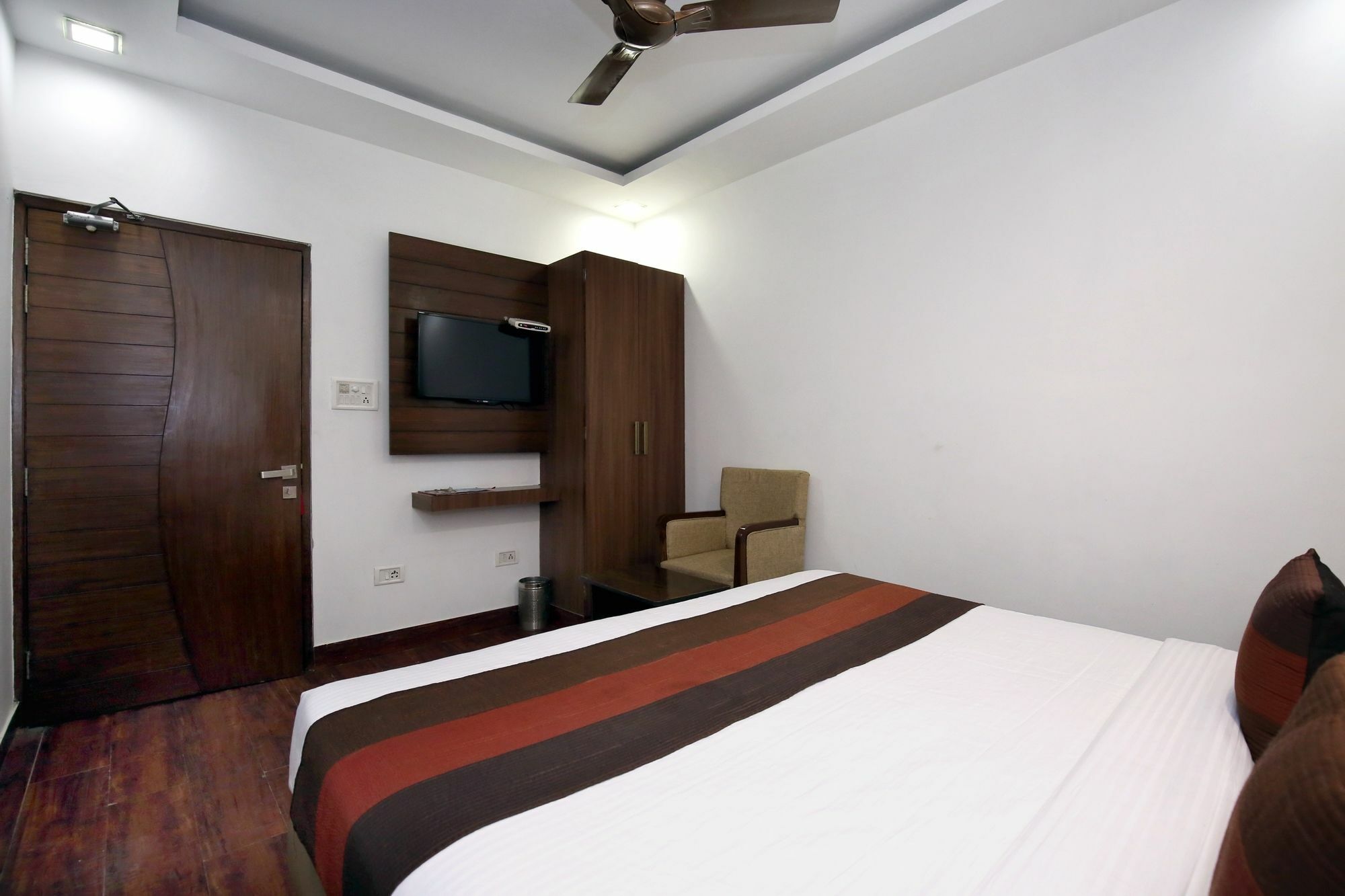 Hotel Oyo 9854 Highland 3*