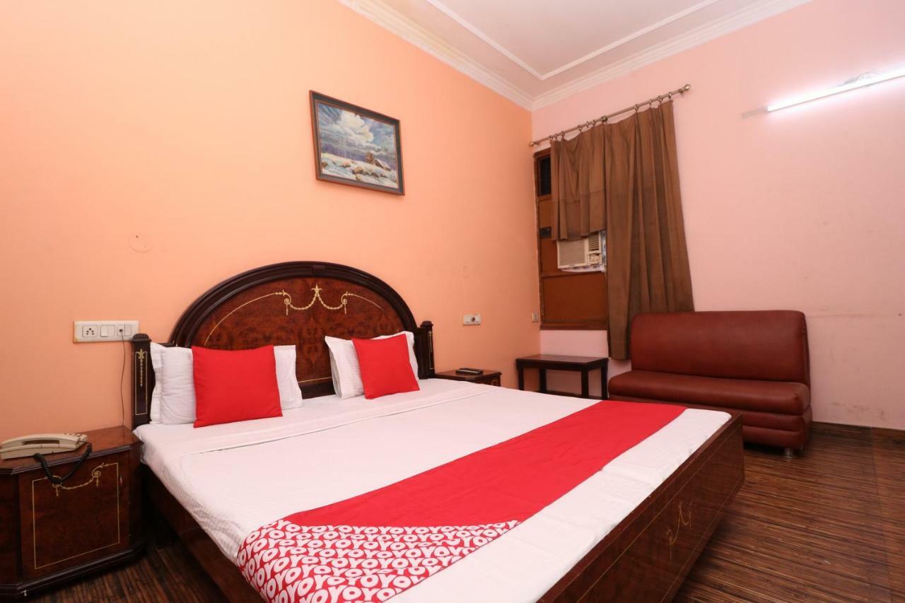 Hotel Vaccinated Staff - Capital O 35965 Kishore Castle Amritsar