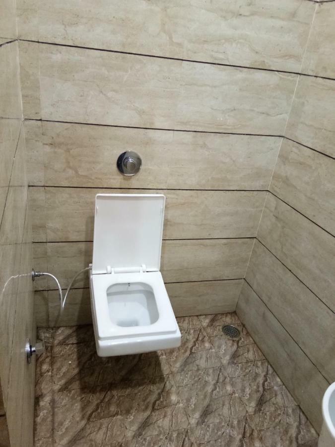 Puri Grand Guest house