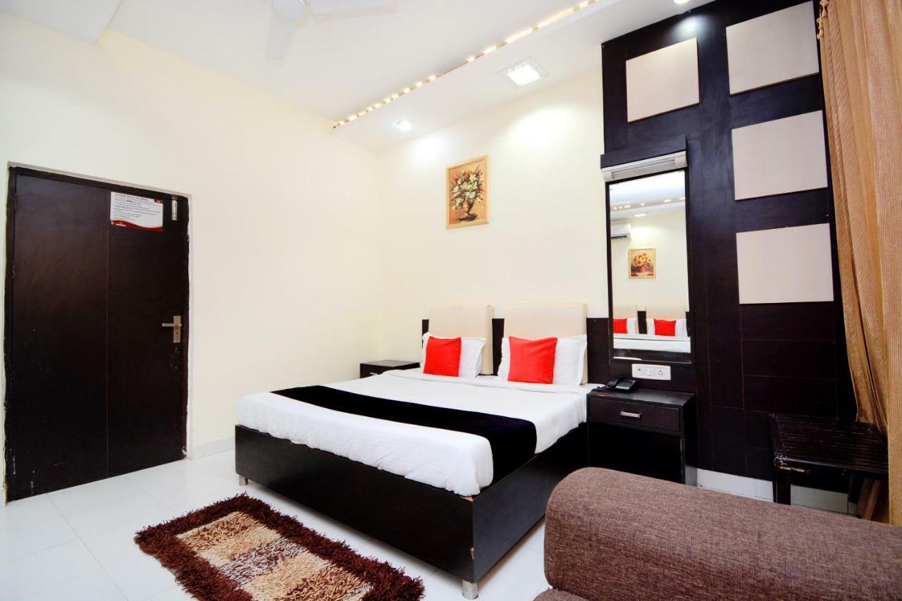 Hotel Capital O 4087 Akaal Residency