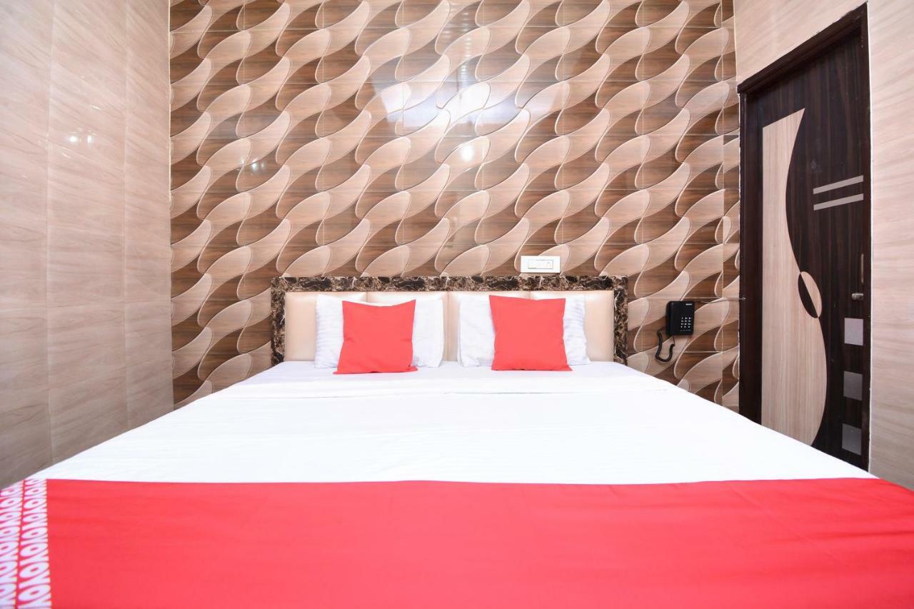 Hotel Oyo 29846 Abhayveer 3*