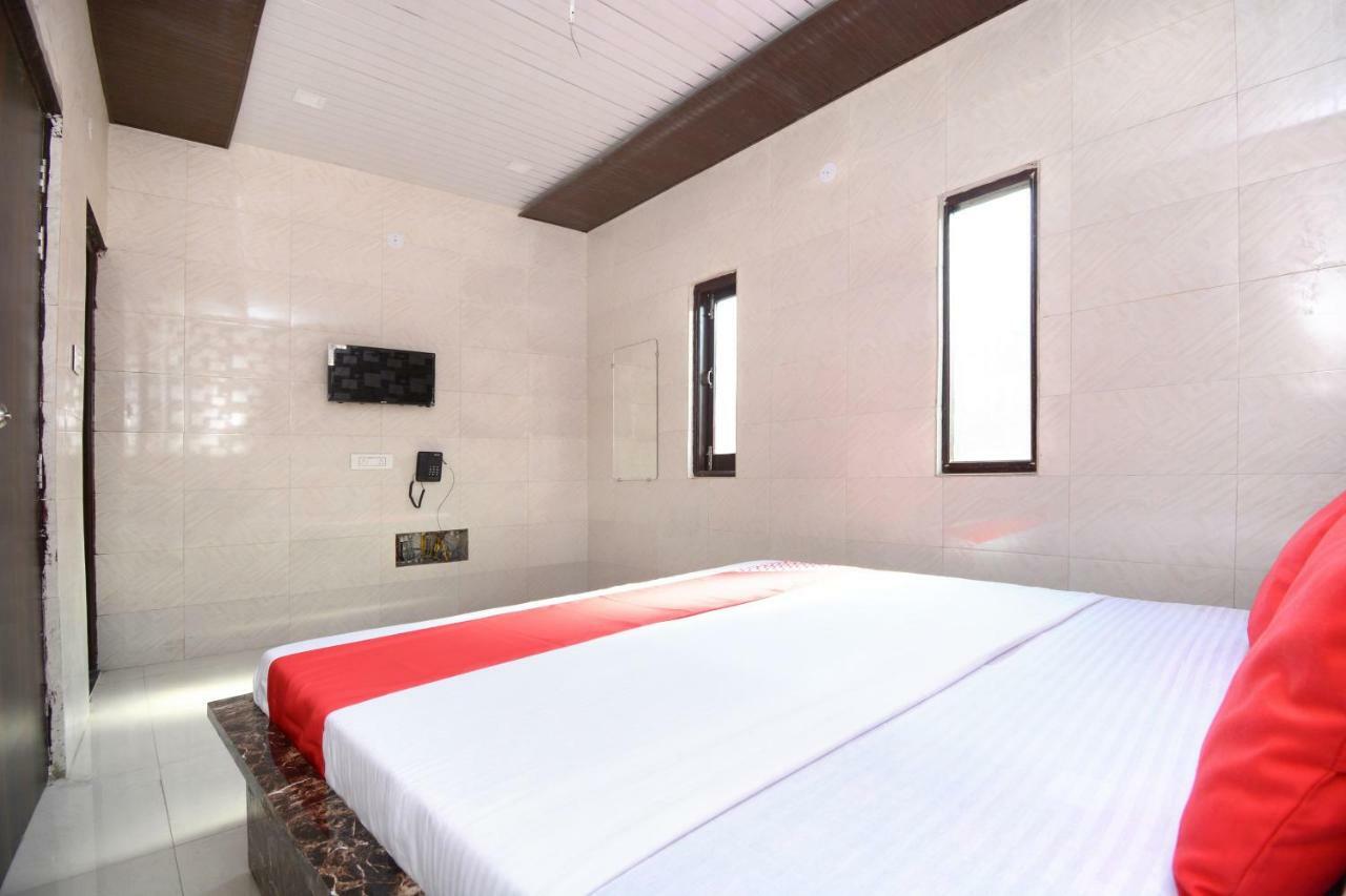 Oyo 29846 Abhayveer 3* Amritsar