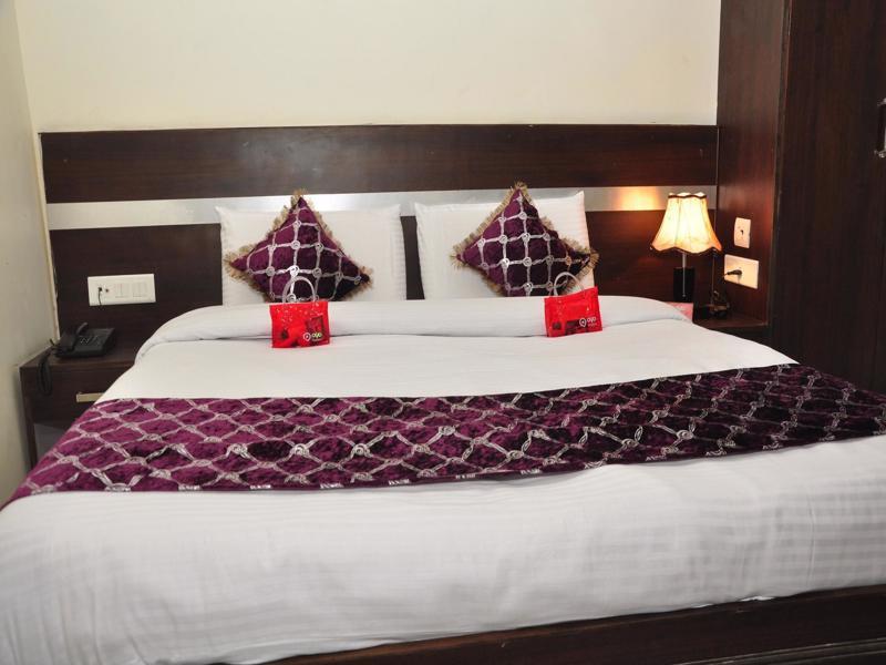 Oyo Centre Guru Nanak Bhawan 3*