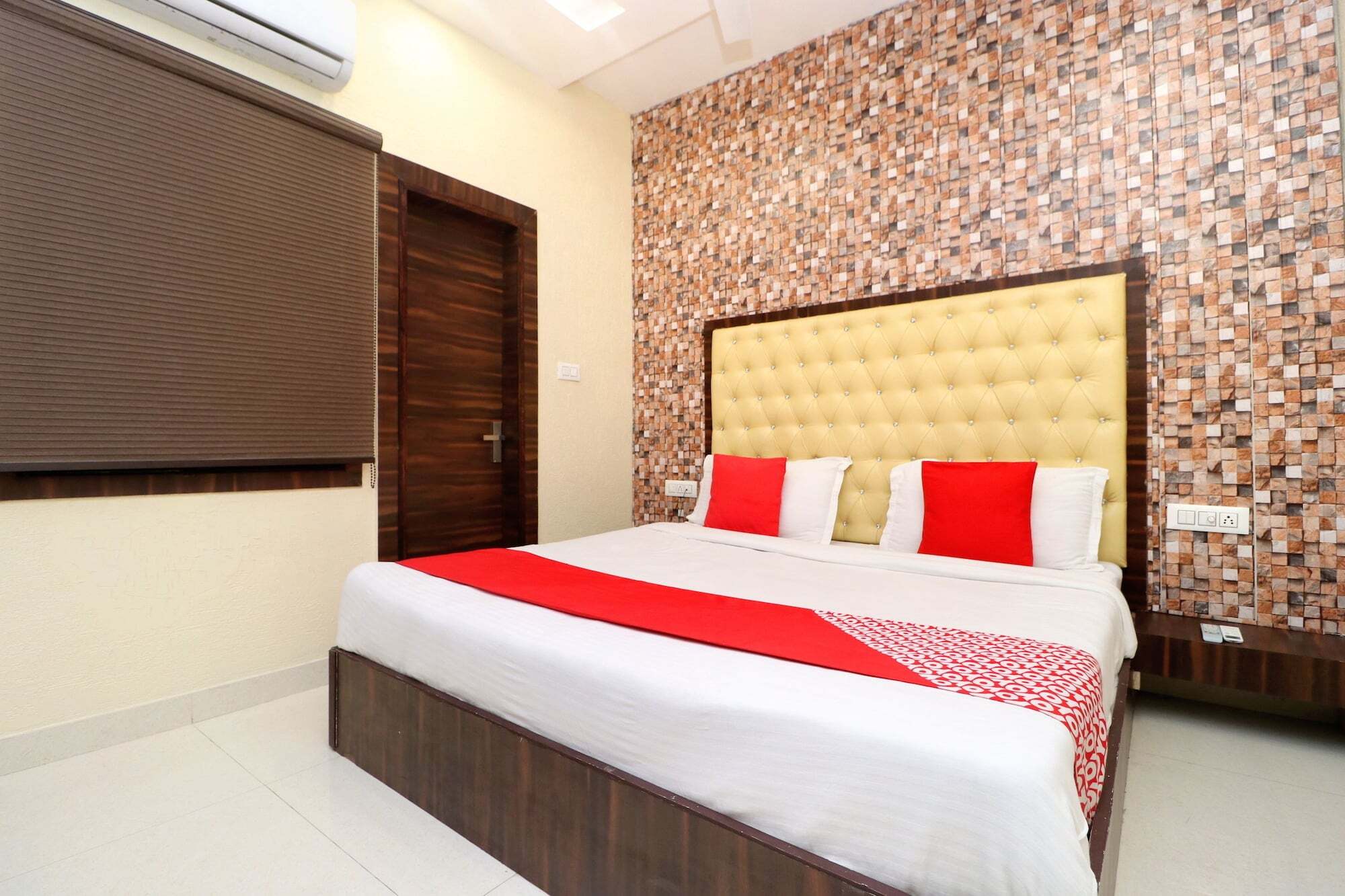 O Azaad Lifestyle Amritsar