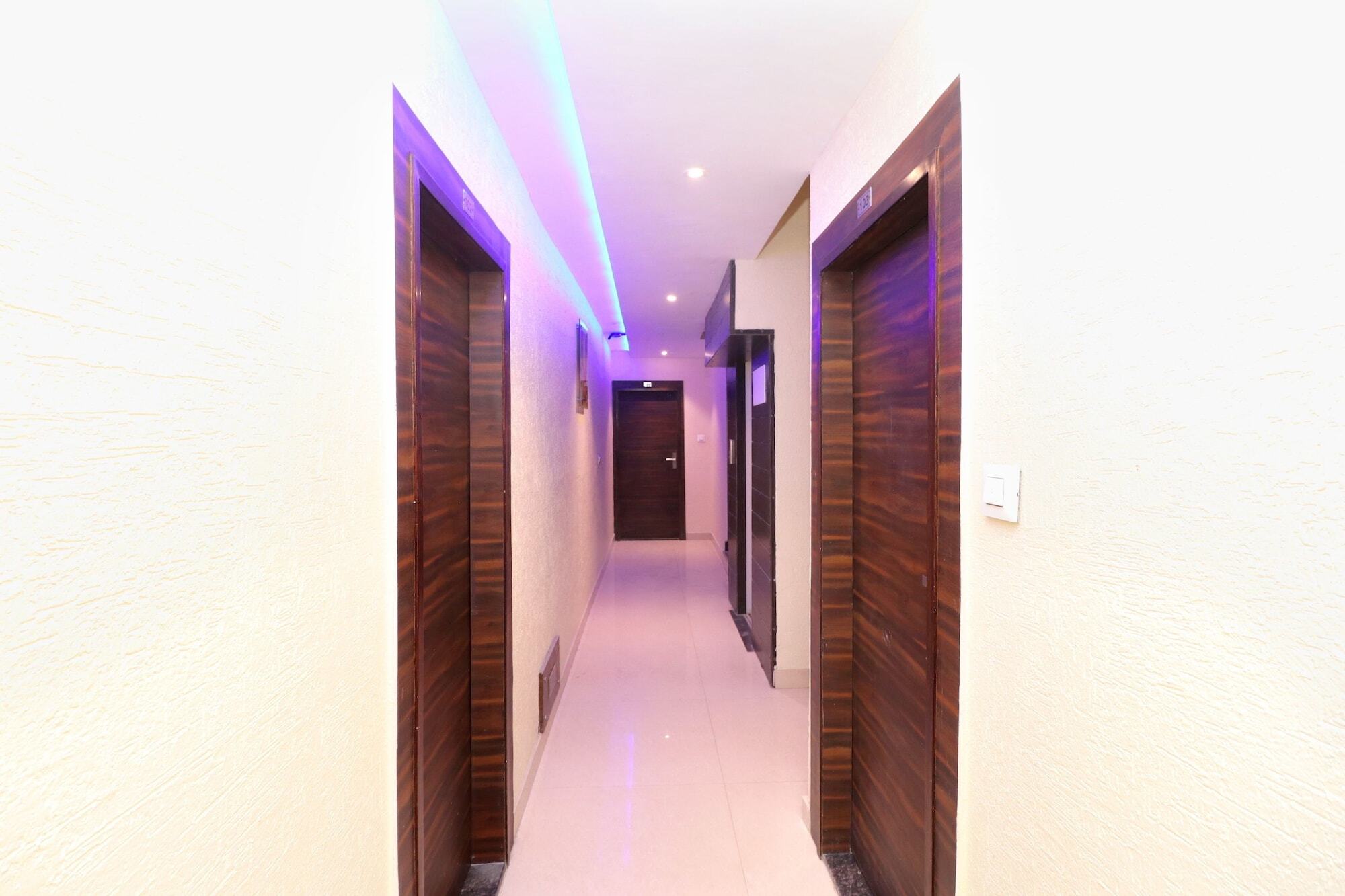 O Azaad Lifestyle Hotel