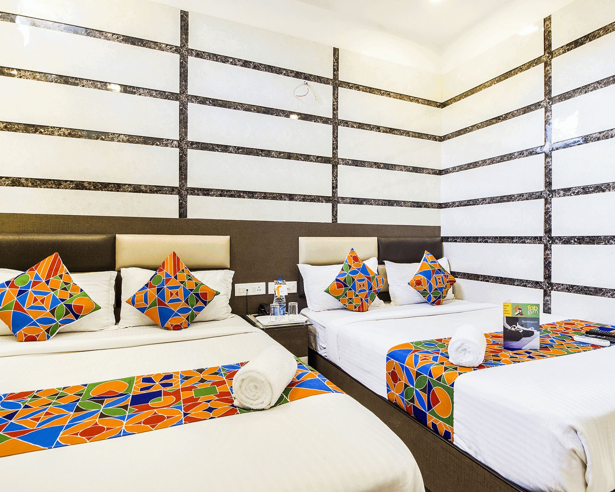 Hotel Fabhotel Rosewood 3*