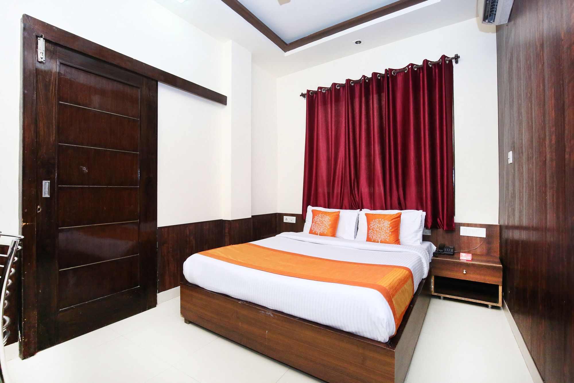 Oyo 10504 Golden Heritage Amritsar