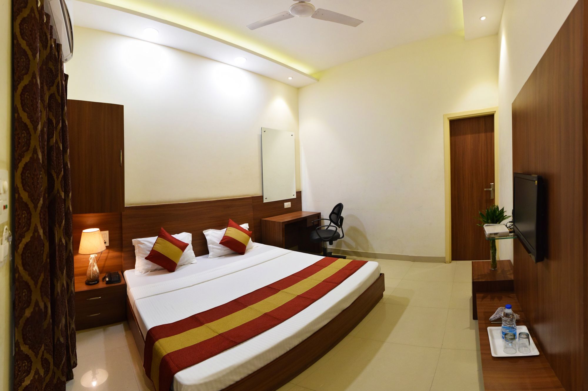 Palace 2* Amritsar