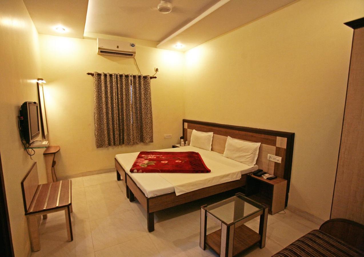 Sarovar Regency Hotel