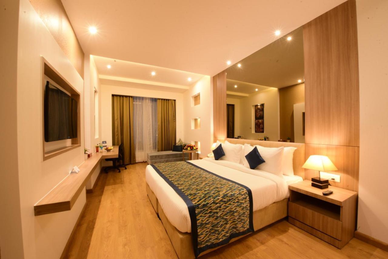 Hotel Surestay By Western Amritsar