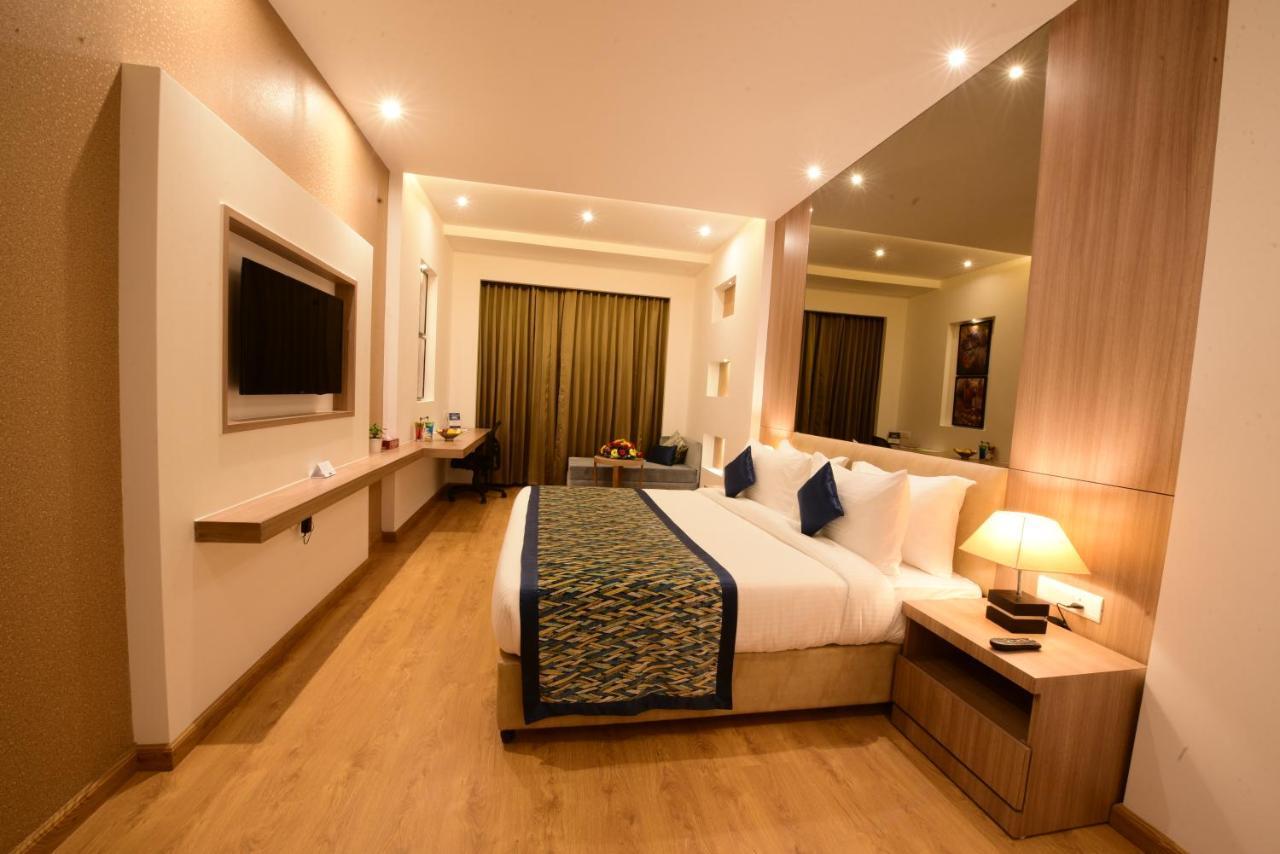 Hotel Surestay By Western Amritsar