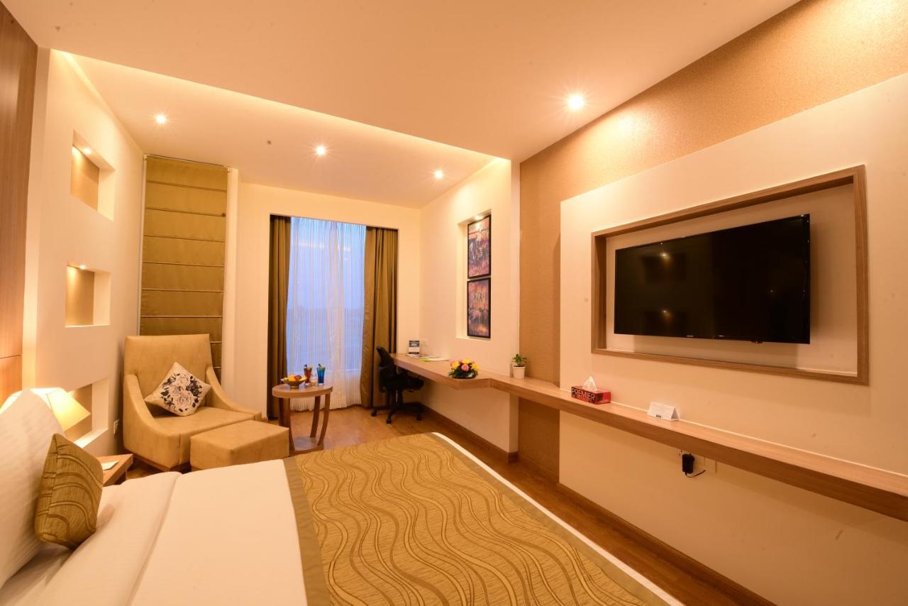 Surestay By Western 4*