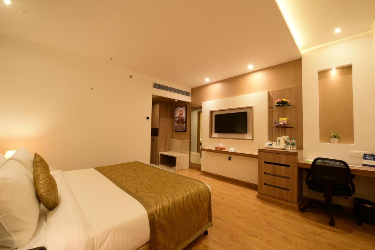 Surestay By Western 4*