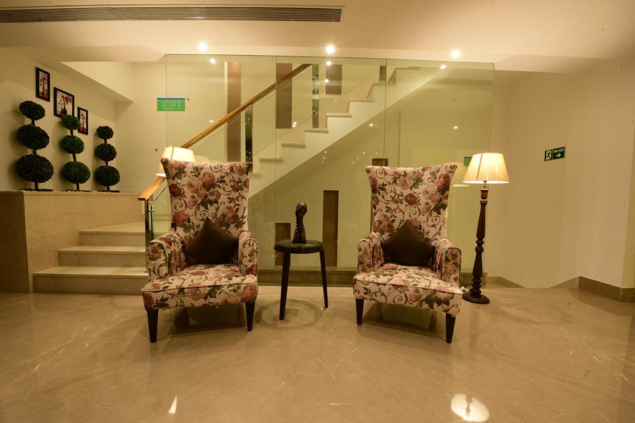 Hotel Surestay By Western