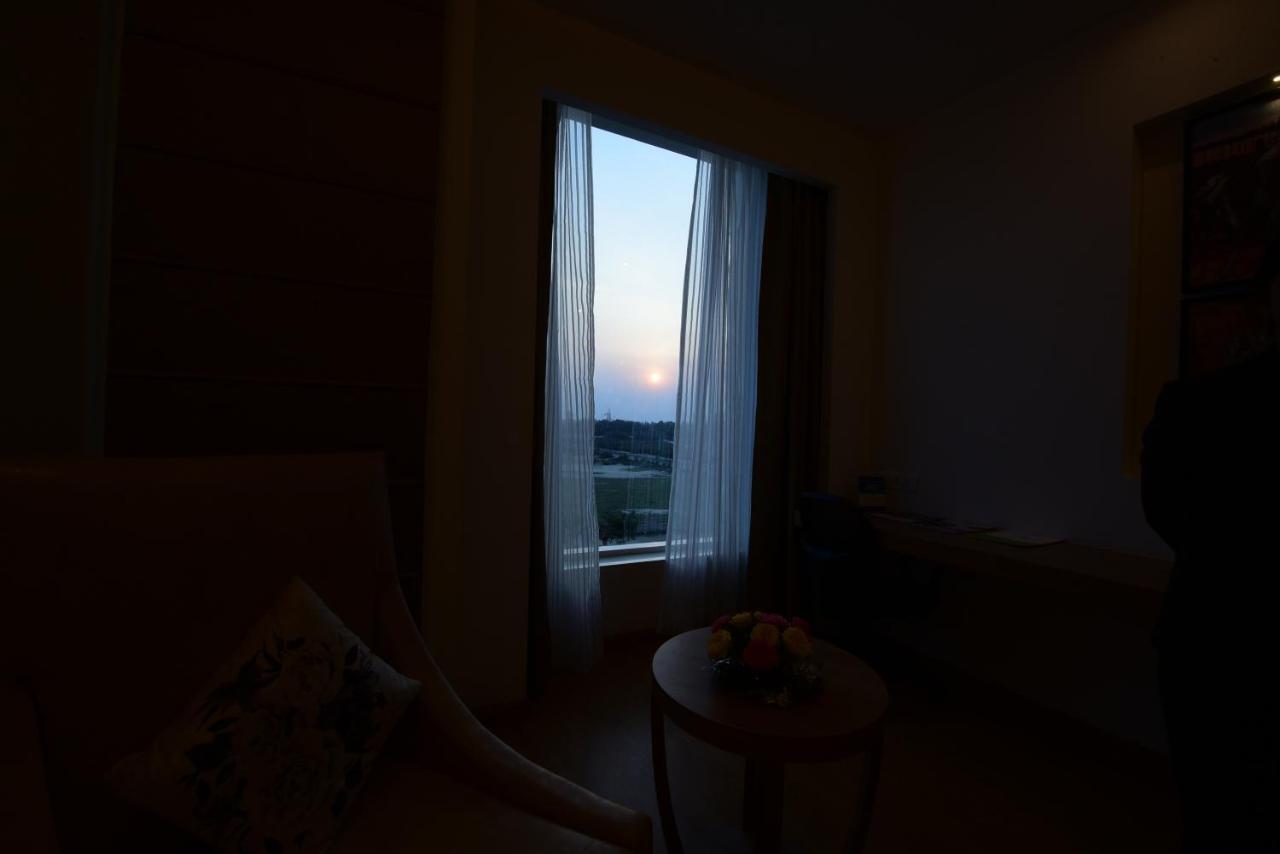 Surestay By Western Amritsar