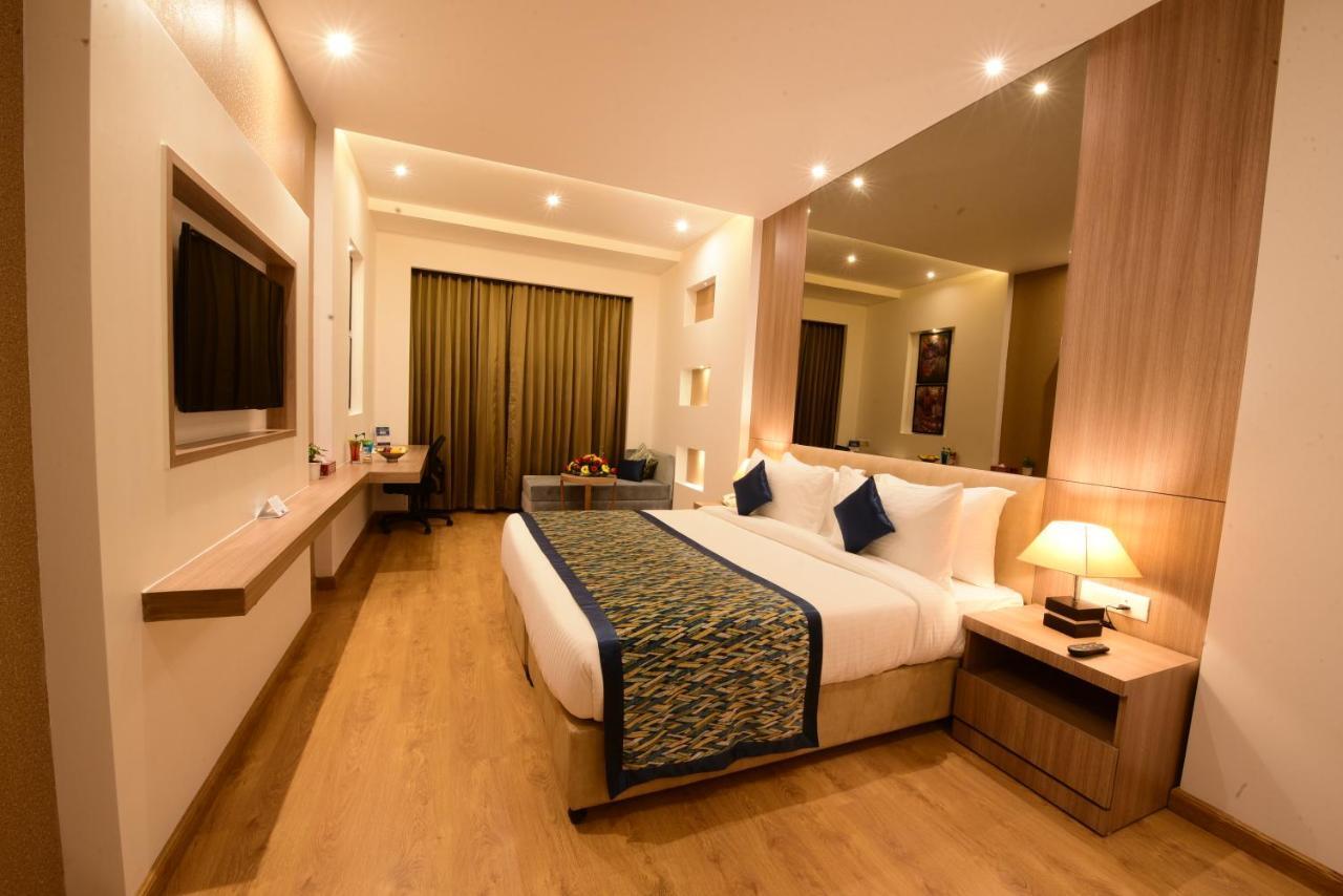 Surestay By Western