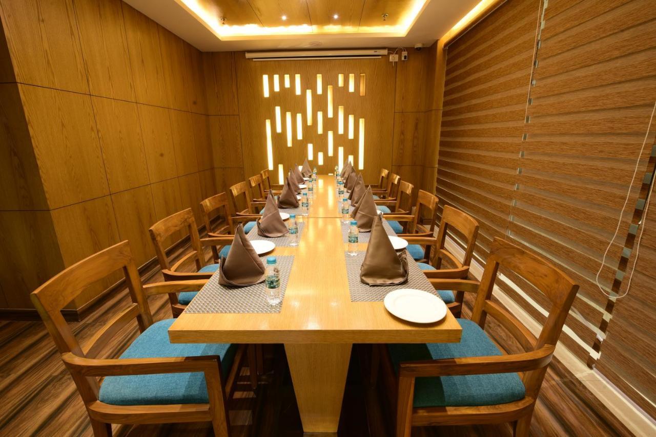 Surestay By Western Amritsar