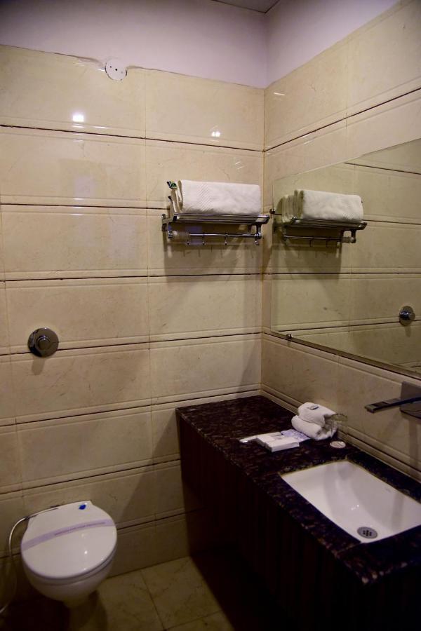 Hotel D S Amritsar