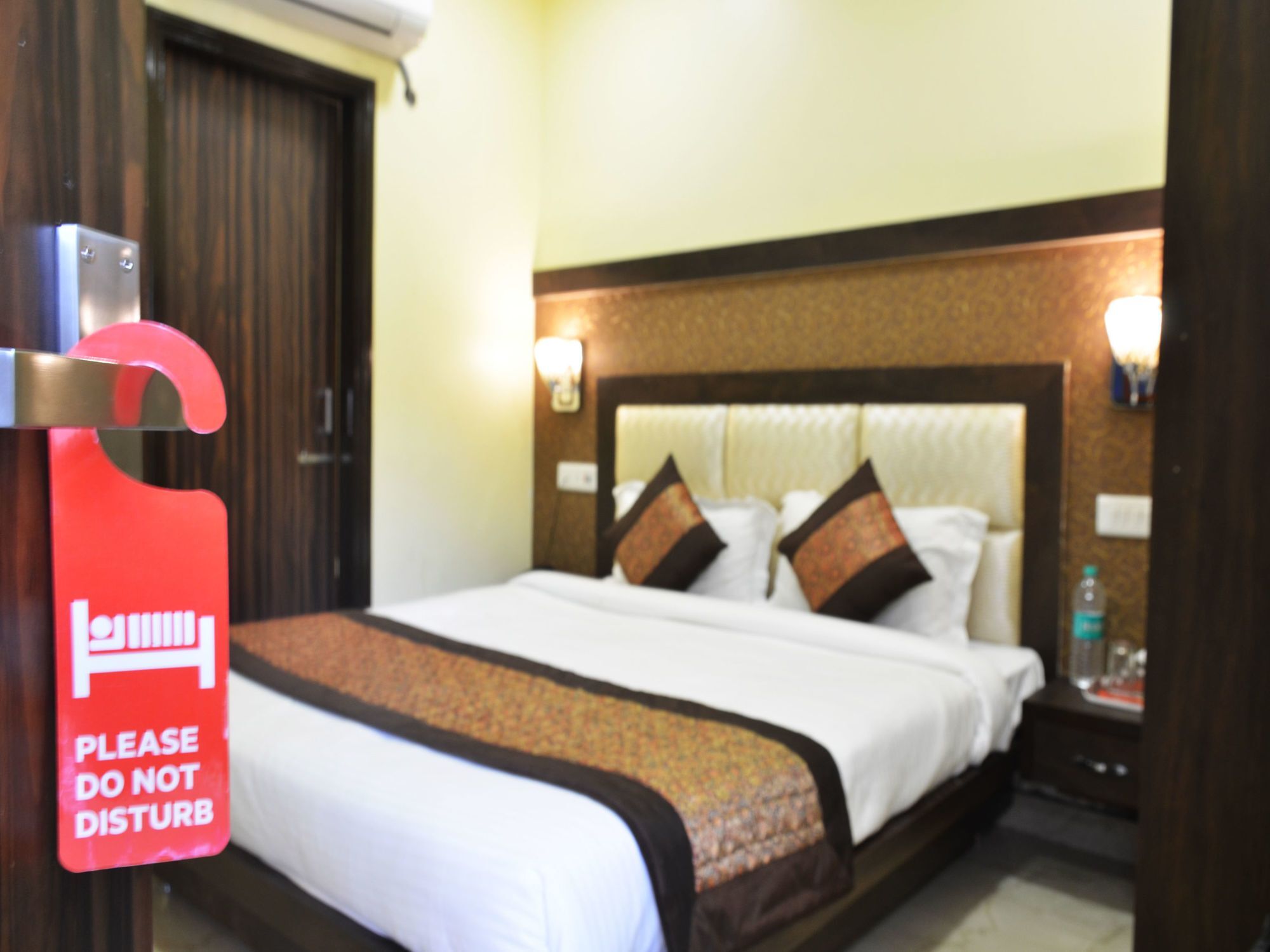 Oyo 7447 Grand Park Hotel 3*