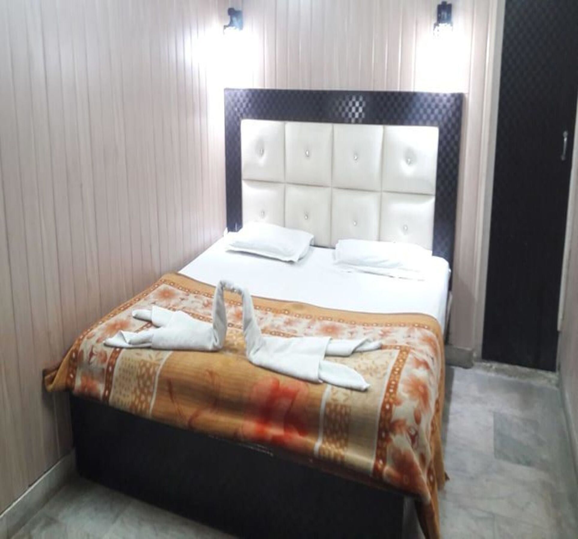 Hotel Shehnaz 2*