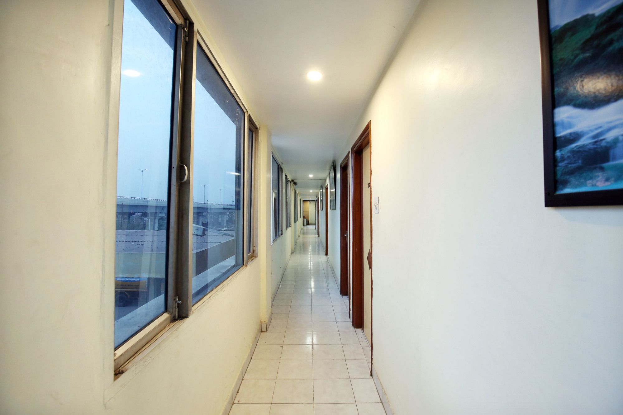 Oyo 7445 Residency Hotel 3*