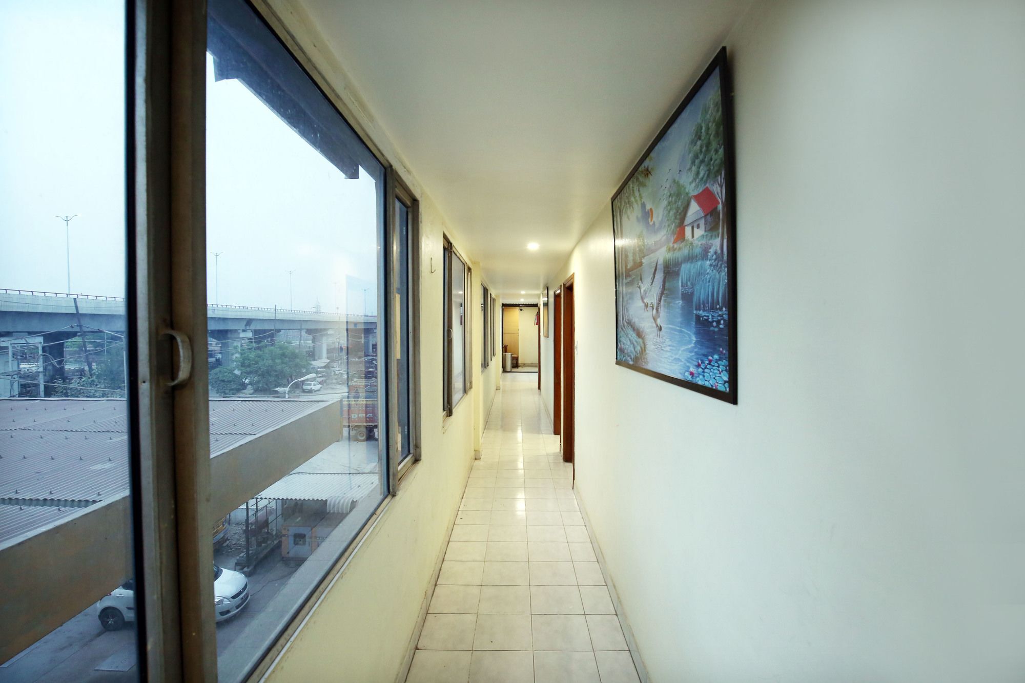 Oyo 7445 Residency Hotel 3*