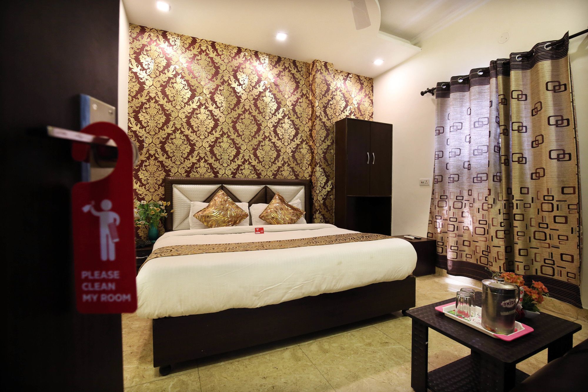 Hotel Oyo 111 Opp. Sangam Cinema Amritsar