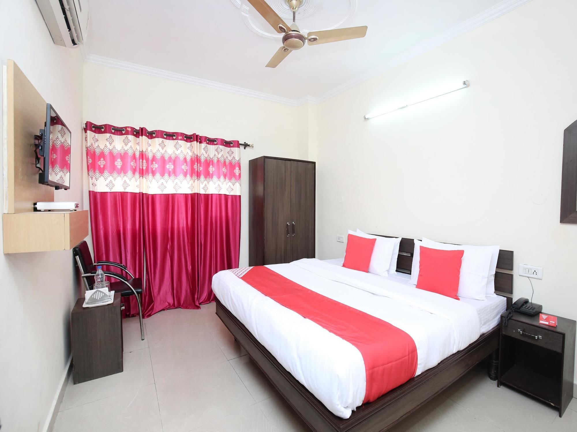 Hotel Oyo 14621 Dream Residency