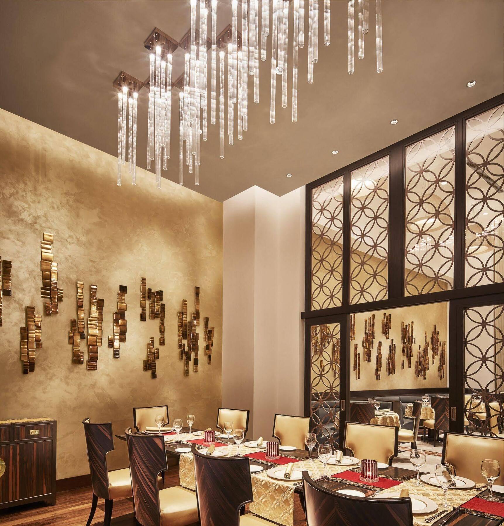 Hotel Taj Swarna 5*