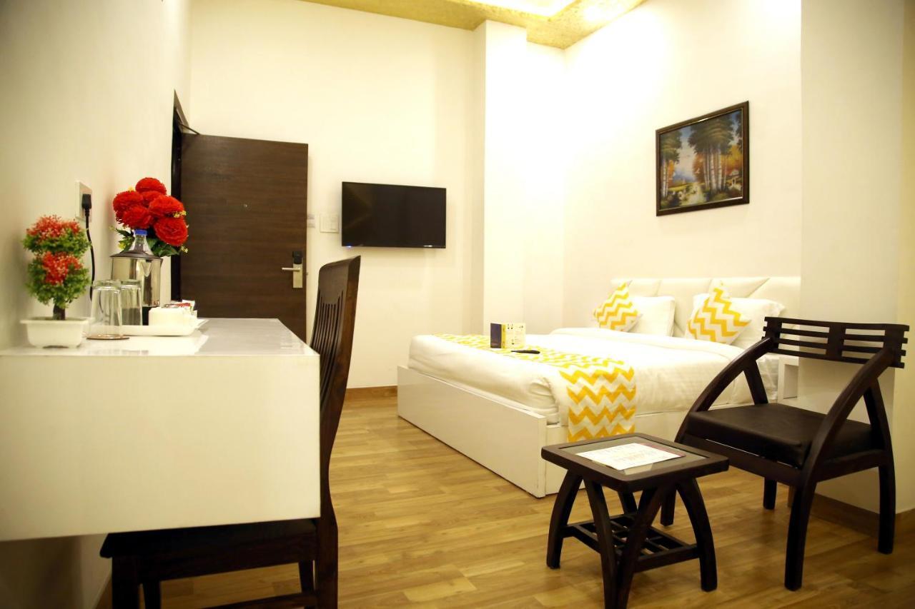 Sallow Royal Suites Hotel 3*