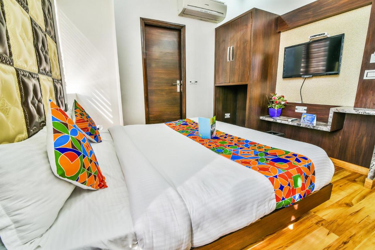 Fabhotel Aman Residency Sharifpura Hotel 3*
