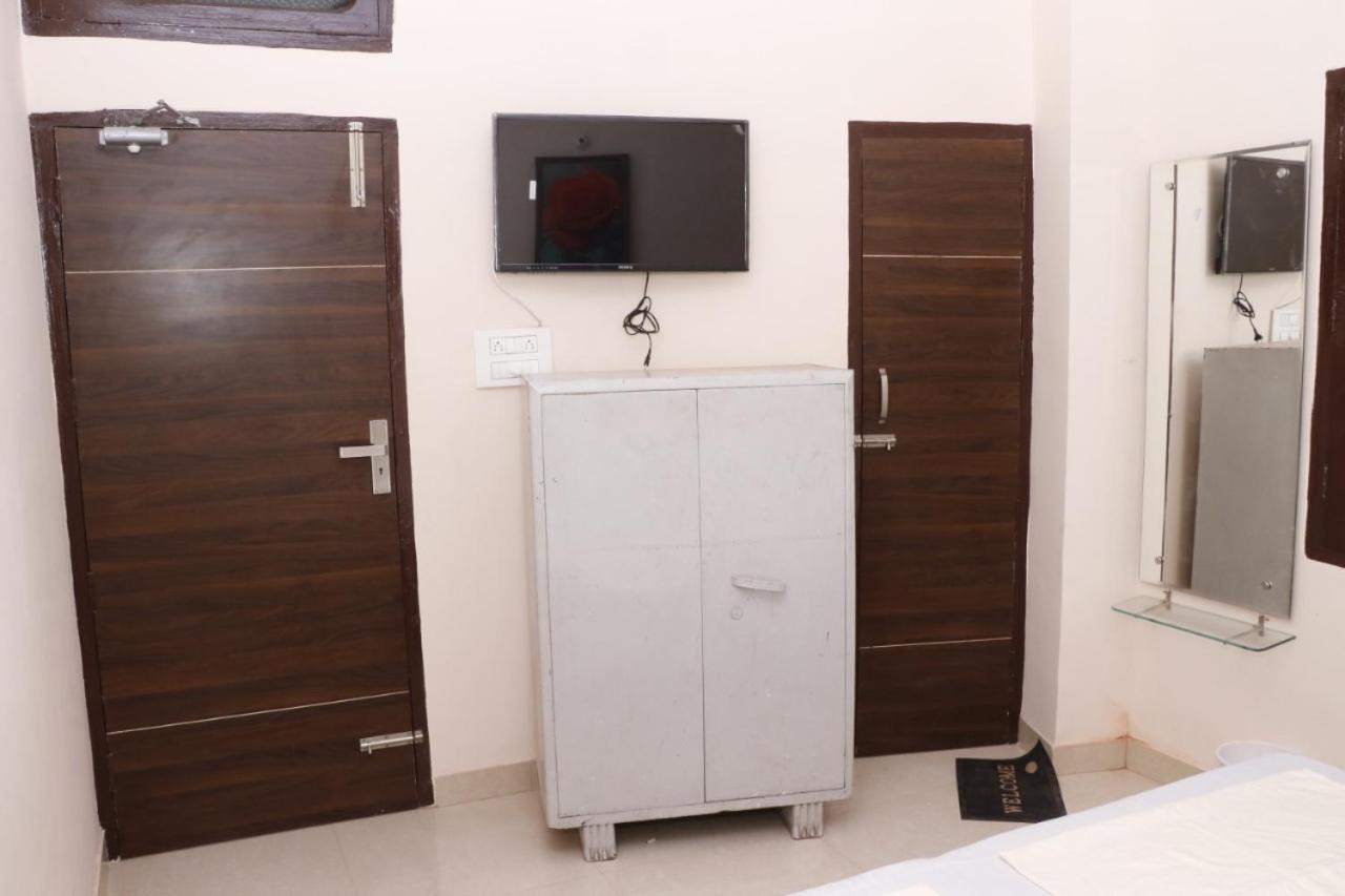 Vikas * Amritsar
