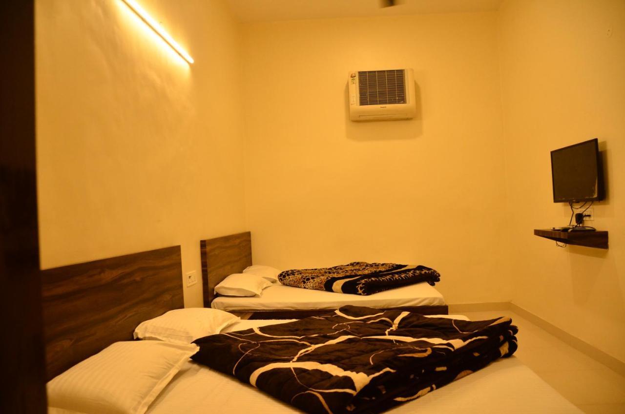 Bindra Paradise 800 Meter From Golden Temple Guest house Amritsar