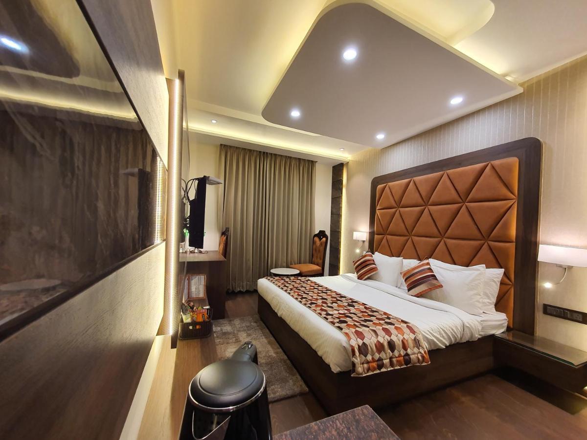 Makhan Residency Hotel Amritsar