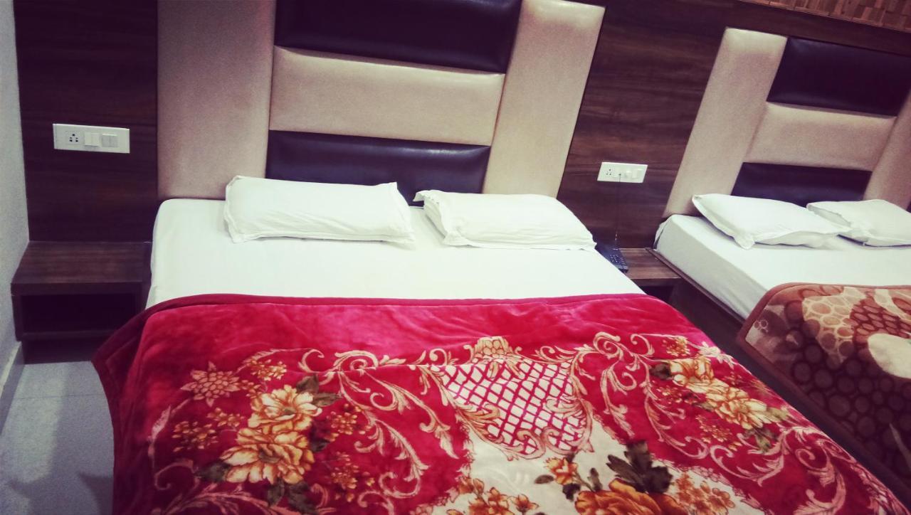 Guest house Puri Grand