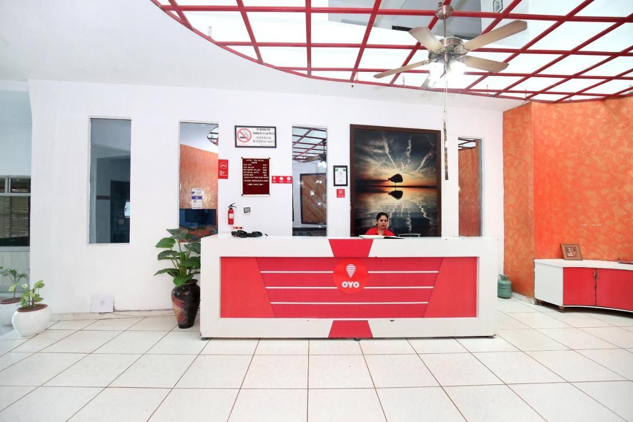 Oyo 13365 Teg Royal Hotel 3*
