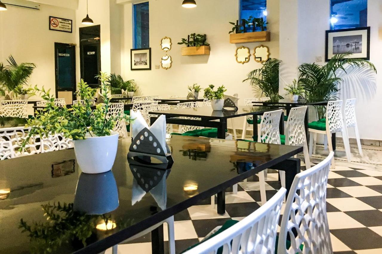 Hotel Oyo 13365 Teg Royal Amritsar