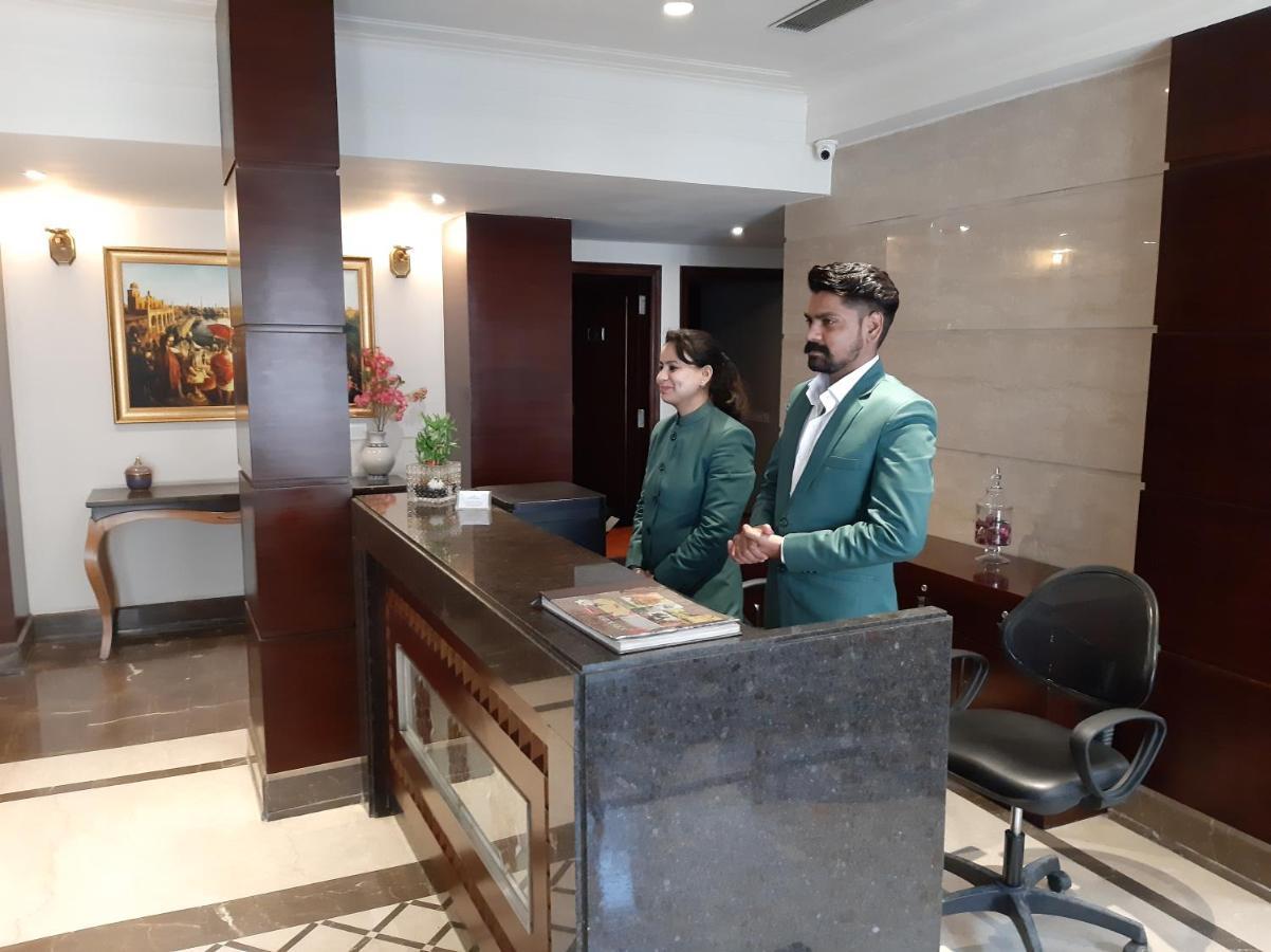 Golden Tower Near Heritage Street Hotel 4*