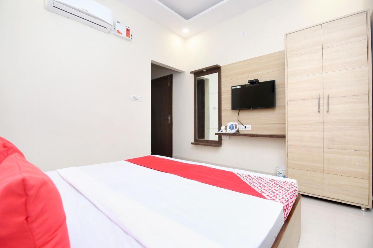 Hotel Oyo 24501 Forever
